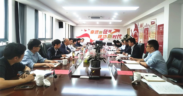 市人大工作研究會常務副會長劉克勝到市交控集團調研